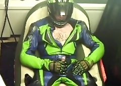 wet lather, pis and wank