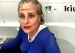 Bathtub, office wear