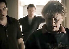 Mary Beth Hurt bare scene