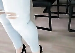 Request Tapping in high heels and thight jeans