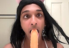 Dildo Deepthroat Training