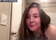 Twitch Streamer Flashing Her Boobs On Stream & Accidental Nip Slips/Boob Flash 132