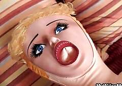 Girlfriends sexy mamma gets used by lascivious dude