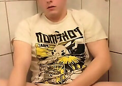 Young Twink Piss Compilation - Xstwinkk