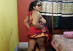 Desi Horny Housewife Fingering Pussy Herself And Cum
