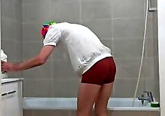 I'm cleaning my bathtub (episode 2)