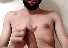 Jaw-dropping hair guy converses messy to you fapping his huge shaft and shoots a load