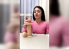 That babe can't live out of to suck rubber weenie