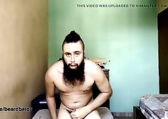 Gooner gets off with some edging in the bedroom