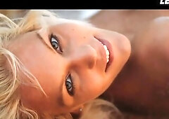 Blond Fingers Her In nature's garb Snatch on Sunny Beach Rocks