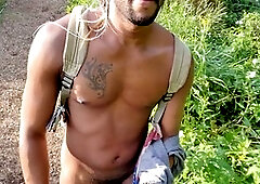 Kennie Jai gets caught walking nude in the park