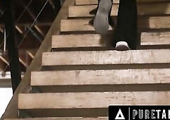 Hopeless Rookie Actress Screws Director