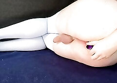 Large butt t-girl tries anal beads for the 1st time