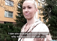 Public Agent Married golden-haired is unfaithful for promise of money