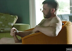 Heated up gay sex with a muscular fetishist - Johnny Ford , Vander Pulaski