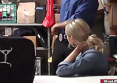 Teen shoplifter gets her pussy fucked by officer