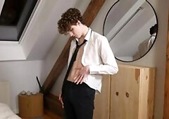 Indoor Bedroom Auditions with Carlo