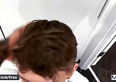 Boys – Superior Top Zilv Puts the Uber-Cute Rourke up against the Wall