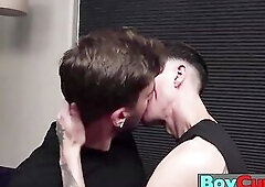 Gray West raises up and slips down on Vincent OReileys lengthy hard wang