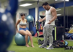 Peter Green, Misty Quinn And Kosame Dash In Gym Fiend Pua Caught In Action W Curvy Ho