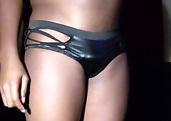 Mouthy Midnight Angel Binge