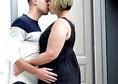 Large Ass mother I'd like to fuck Shooting Star Needed a Nice Snatch Pounding And Gets Creampied. See this hawt big beautiful woman mother I'