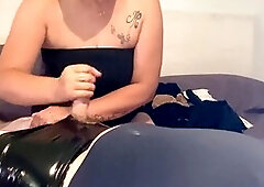 I get my favorite biatch to suck my cock