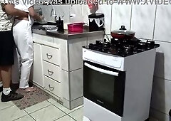 Maid had her booty used during the time that washing dishes.