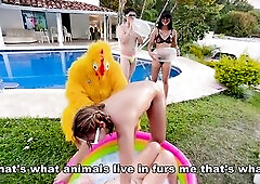 Fiesta en la piscina privada de una finca en Floridablanca Bucaramanga von mucho sexo jabon y aceite