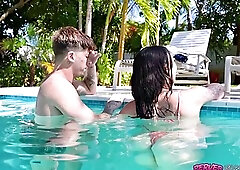Pool Boy Stops Stroking Off for Stepmom Indica Marie