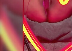 HAWT LATIN BABE GROANING AND PLAYING WITH CUNT