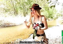 This babe's Lissa Brown, a lover of the wild, the dangerous, and the bizarre, and a TV presenter on this wildlife channel. This day this babe
