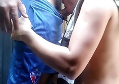 Mechanic gets down and dirty with the customer's big ass