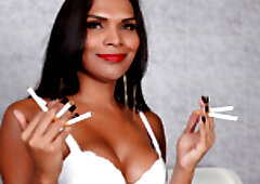 Thais Morales - Smoking