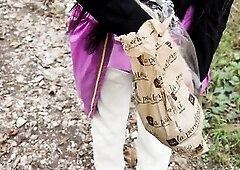 Lara in the Mountains – A Day of Chestnuts and Excitement