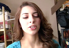 Sexy Lexi Bloom Starring Lexi Bloom - FinishesTheJob