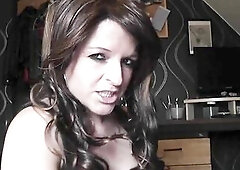 German Latex Lady With Smutty Talk