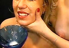 Amateur girlfriend home blowjob anal and facial cumshot