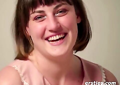 Laney Day - 4 Sexy Ladies Enjoy A Hot Lesbian Oral Sex Workshop