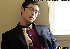 Muscly gay asian stud stroking