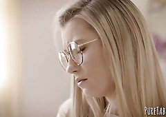 Two teen bitches banged by one guy