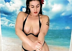 Work It Out - Bikini Suntan Oil Fetish Delight - Music by @thewaringwomen