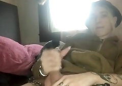 Solo Femboy thinkin about some head