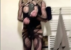 Crossdresser rubbing her pussy