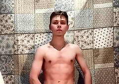 The stud drains off groaning and jizzing