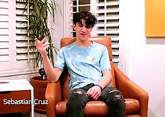 Helix Hunks And Crazy Hookup Story With Travis Stevens And Sebastian Cruz