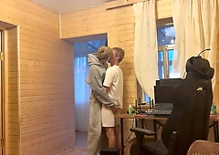 No55 Part 1: A twunk invited his mate to penetrate while his bf was relieving