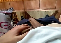 Solo, fast handjob, dick flash