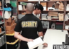 Hunk Officer films himself while fucking a latino perp