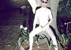 skycladstargazer barefoot ginger